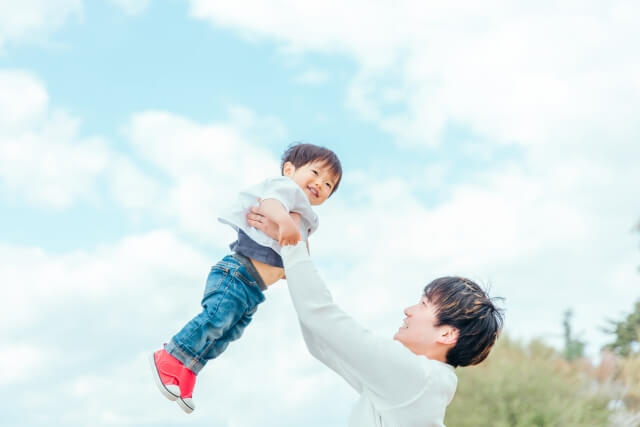 離婚した妻が親権を要求 親権を取るには 相談事例に弁護士が解説 姫路で離婚 不貞 慰謝料相談なら弁護士法人ひいらぎ法律事務所